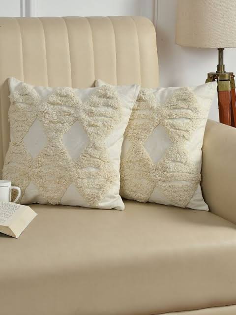 Pillows & Cushions